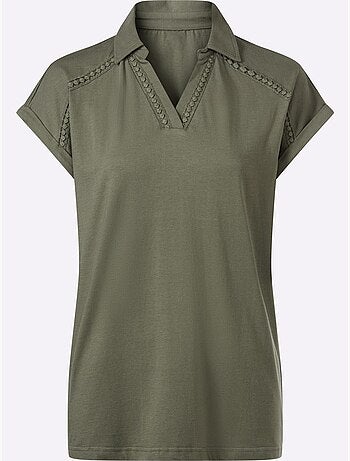 Polo à col v avec bordure en dentelle et manches courtes - taille standard - moda vilona