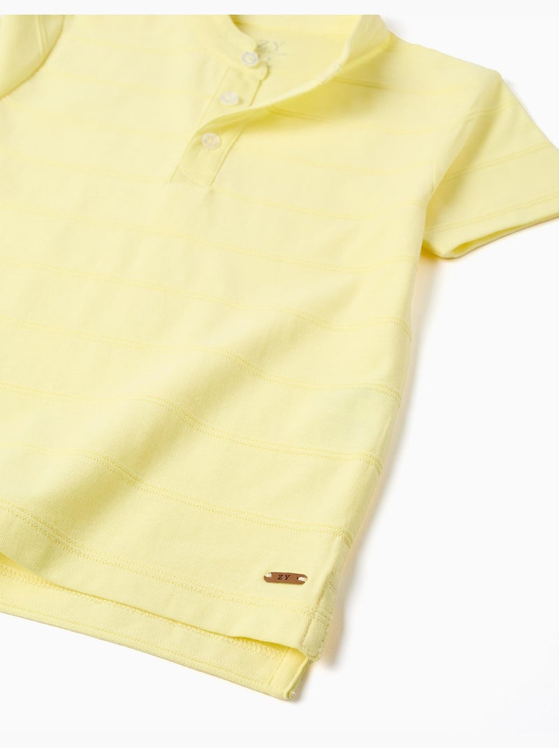 Polo en coton avec lignes en relief et col mao Jaune - Kiabi