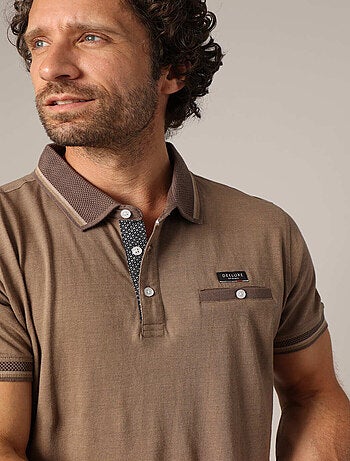 Polo en maille piquée 100 % coton avec col contrasté 'Deeluxe'