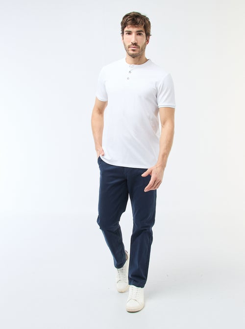 Polo en maille piquée à col tunisien Homme - Kiabi Polo en maille piquée à col tunisien Homme - Kiabi