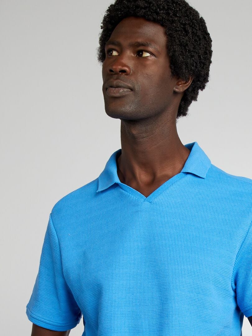 Polo en maille texturée à col V Bleu clair - Kiabi