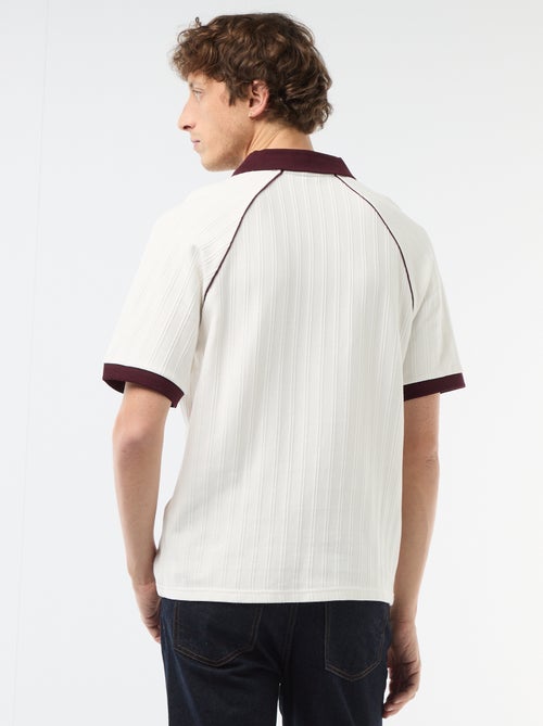 Polo en matière fantaisie col polo sans boutons - Kiabi