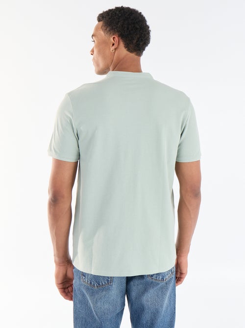 Polo homme en maille piquée à col tunisien - Kiabi Polo homme en maille piquée à col tunisien - Kiabi
