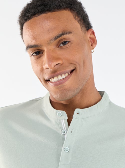Polo homme en maille piquée à col tunisien - Kiabi Polo homme en maille piquée à col tunisien - Kiabi