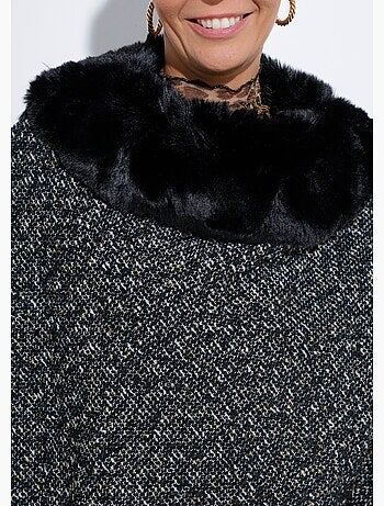Poncho cape à carreaux détails fourrure
