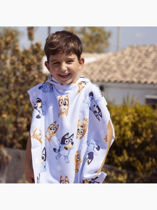 Poncho de plage bluey - cape de bain – serviette séchage rapide 55x115 cm - Kiabi Poncho de plage bluey - cape de bain – serviette séchage rapide 55x115 cm - Kiabi