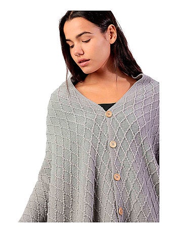 Poncho en tricot ouvert pour femme ADMAS avec boutons et élégance tricotée