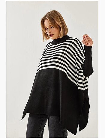 Poncho en tricot rayé lucci