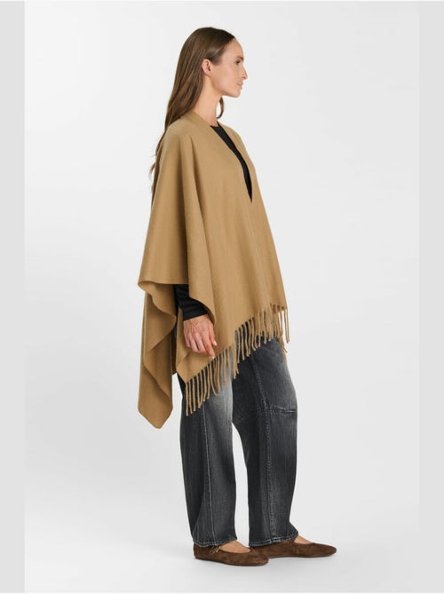 Poncho eter 'le temps des cerises' - Kiabi Poncho eter 'le temps des cerises' - Kiabi
