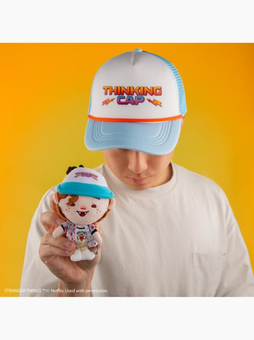 Porte-clés Peluche Dustin Henderson - Stranger Things - Kiabi Porte-clés Peluche Dustin Henderson - Stranger Things - Kiabi