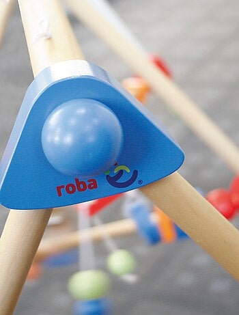 Portique d'éveil en bois avec 3 anneaux de dentition - ROBA