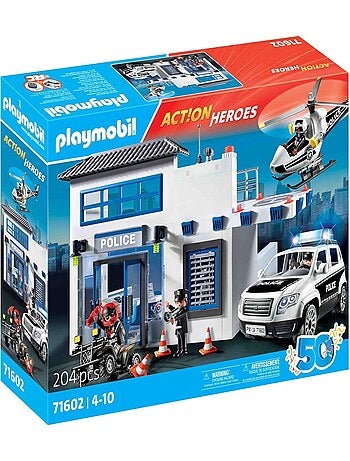 Poste de police et véhicules