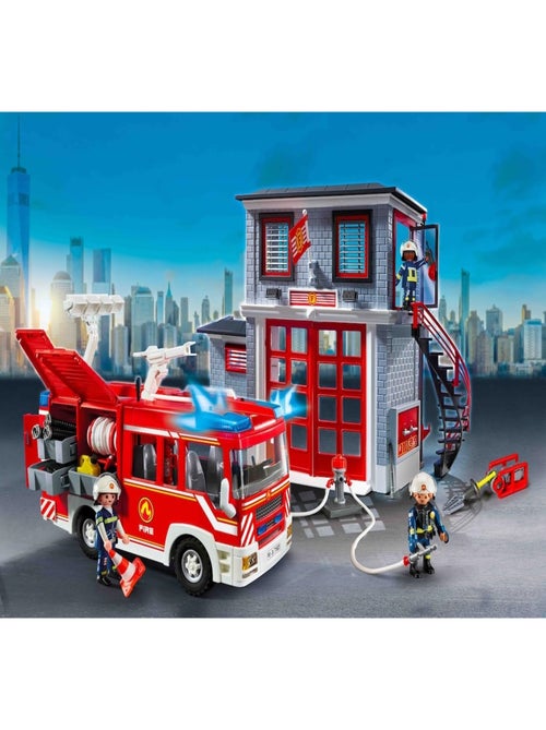Poste de pompiers avec camion d'intervention - Kiabi Poste de pompiers avec camion d'intervention - Kiabi