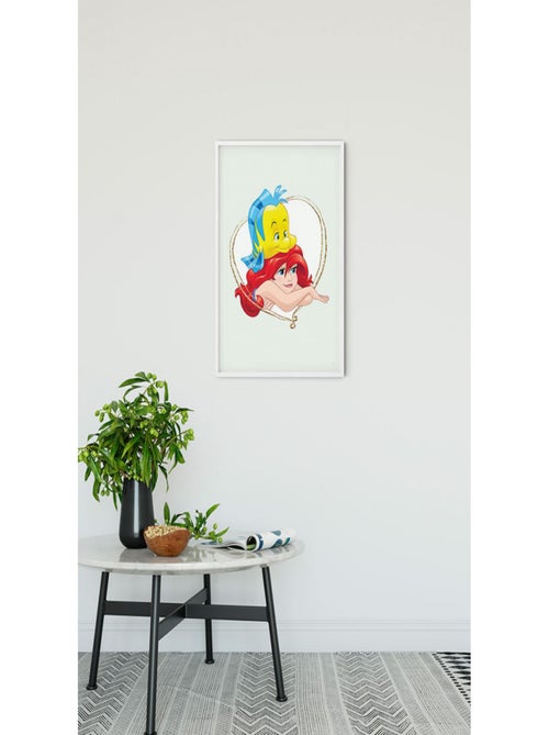 Poster Disney La petite sirène - Ariel et polochon portrait 30 cm x 40 cm - Kiabi