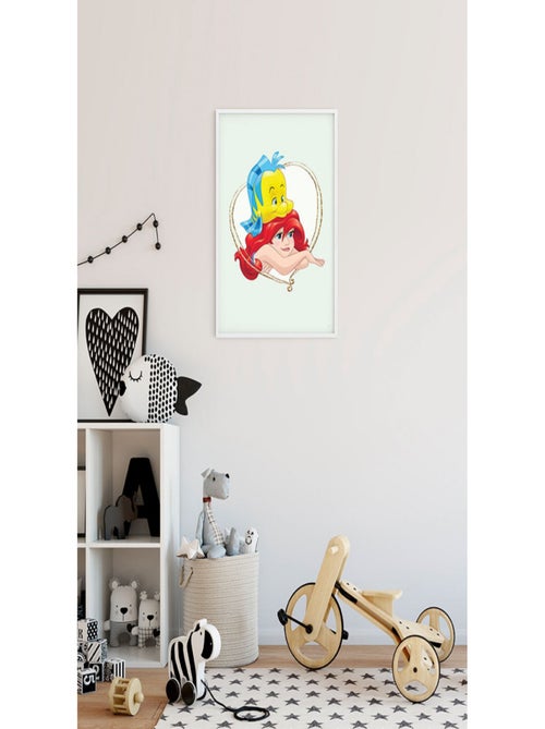 Poster Disney La petite sirène - Ariel et polochon portrait 30 cm x 40 cm - Kiabi