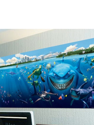 Poster géant Bruce Némo Pixar intisse 202X90 CM