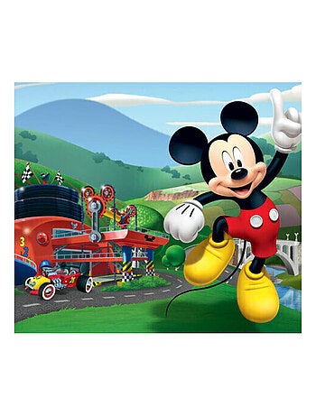 Poster horizontal Mickey Mouse devant son garage de Disney intisse 202CM X 90CM