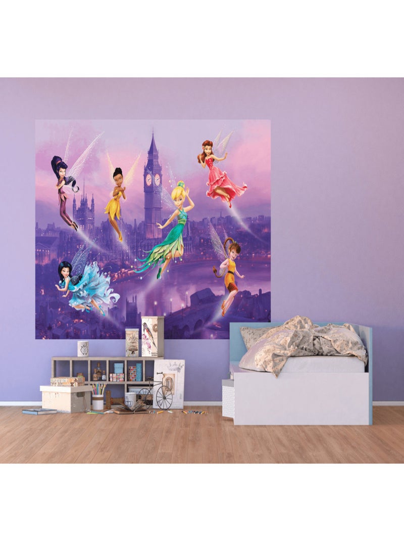 Poster Intissé XXL - Fée Clochette Disney et ses amies à Londres - 255 cm x 180 cm Multicolore - Kiabi