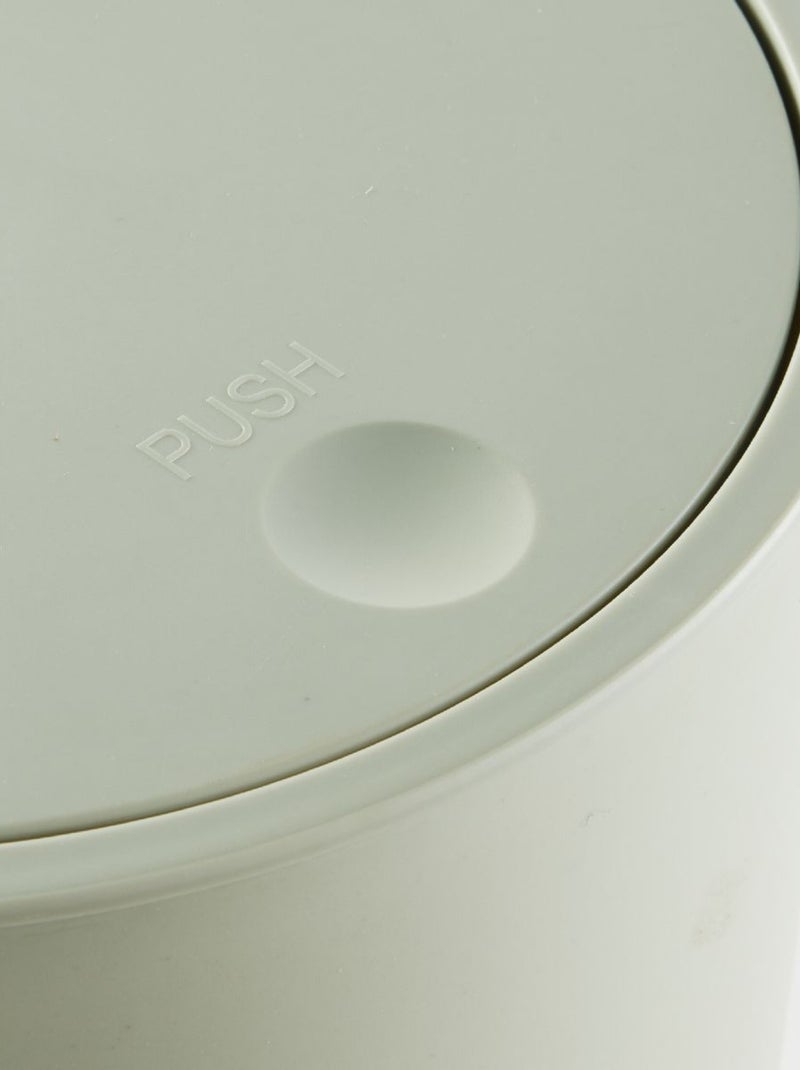 Poubelle 8,5 L avec couvercle poussoir BATHROOM Vert - Kiabi