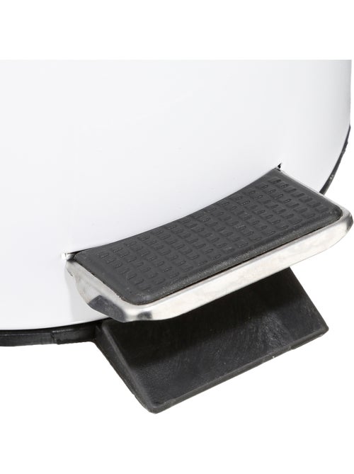 Poubelle salle de bain 3L en acier avec pédale et seau amovible ESSENTIEL - Kiabi Poubelle salle de bain 3L en acier avec pédale et seau amovible ESSENTIEL - Kiabi