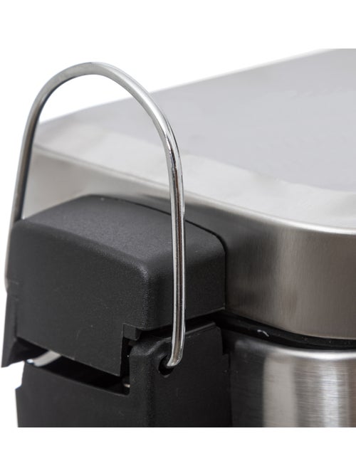 Poubelle salle de bain 5L en inox - Kiabi Poubelle salle de bain 5L en inox - Kiabi