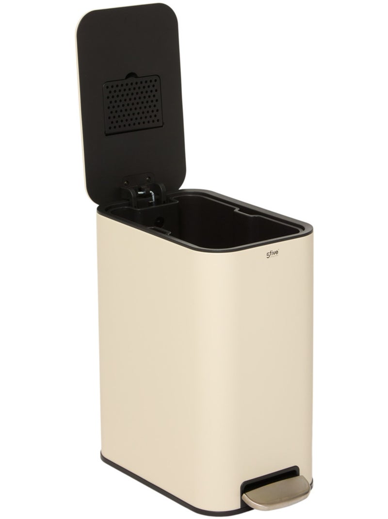 Poubelle slim rectangulaire à pédale en acier DELTA Beige argile - Kiabi