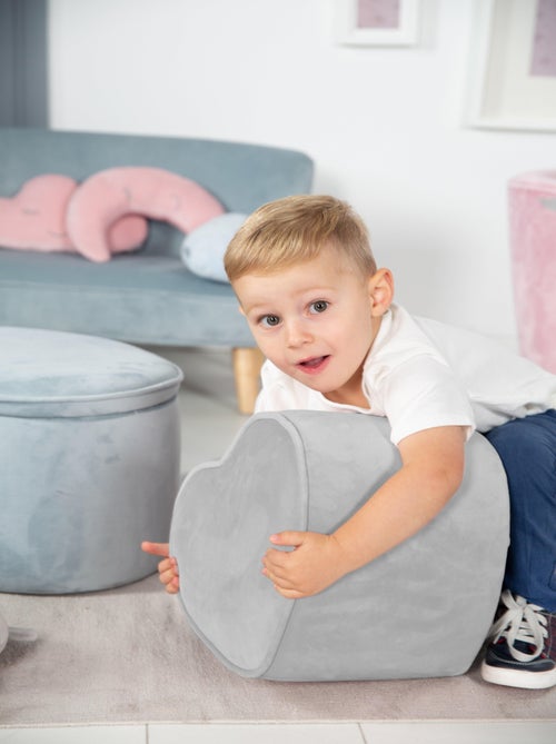Pouf coeur en velours doux pour enfant - ROBA 'lil sofa' - Kiabi Pouf coeur en velours doux pour enfant - ROBA 'lil sofa' - Kiabi