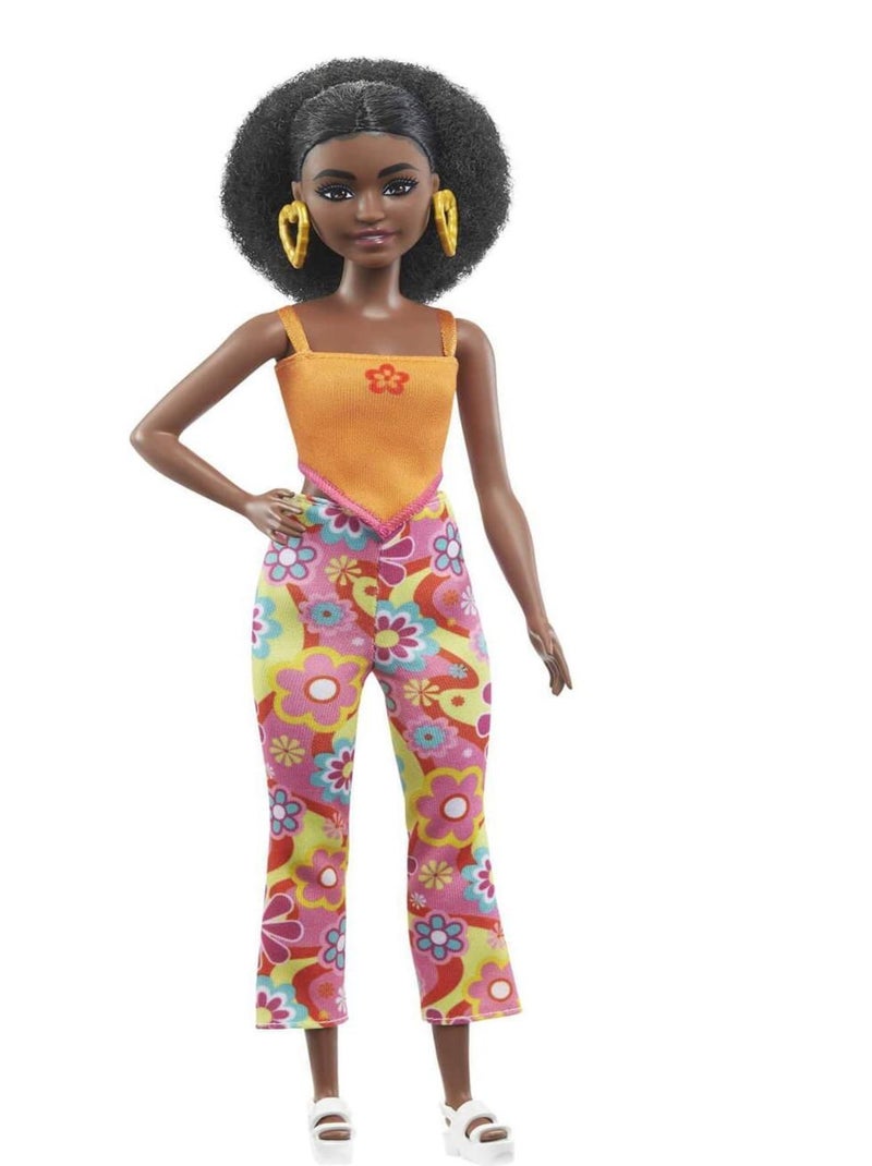 Barbie Fashionistas #214 – 65ème Anniversaire, Cheveux Bruns Ondulés, Robe Twist N Turn, Accessoires