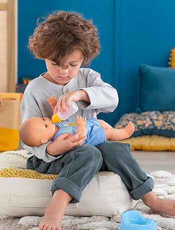 Poupon Paul fait pipi