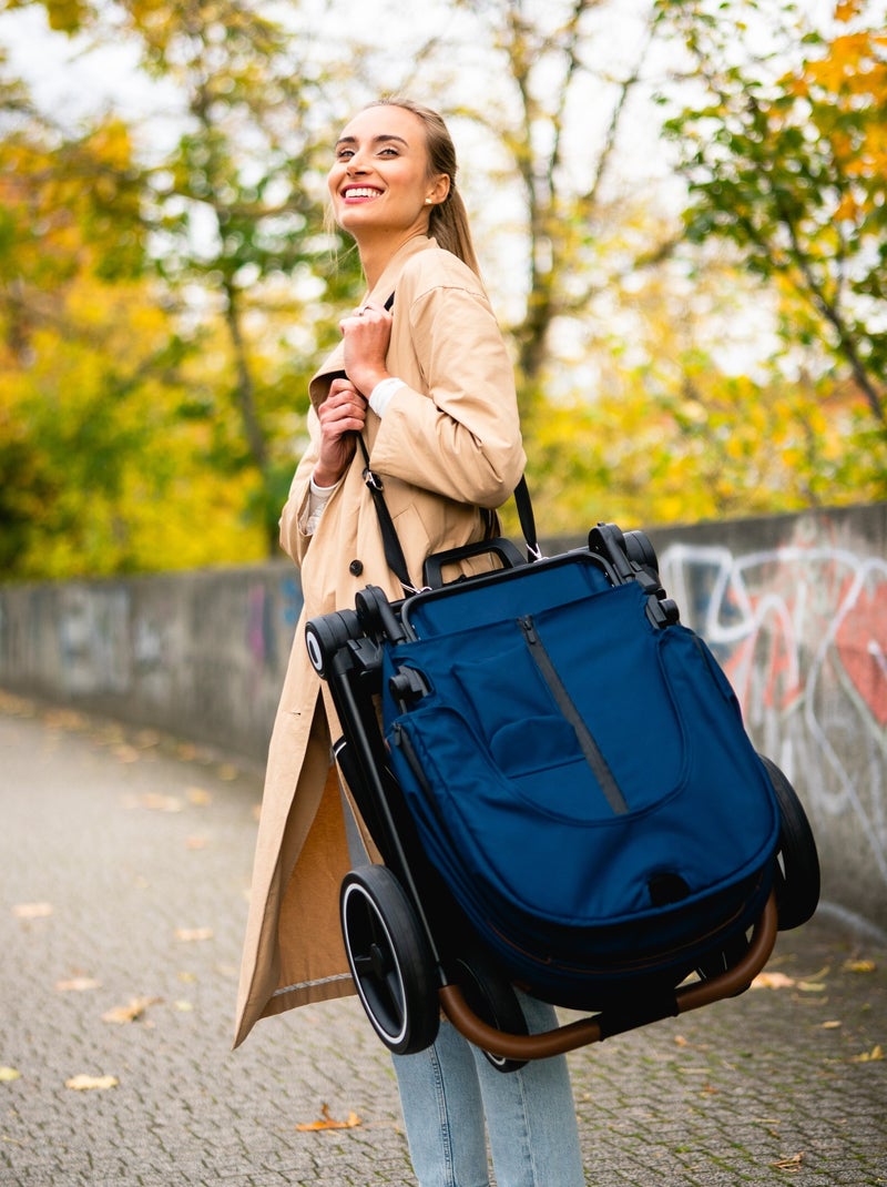 Poussette 3 en 1 LIONELO Mika - Jusqu'à 22kg - Pack Poussette, Nacelle, Cosi et Accessoires Bleu - Kiabi