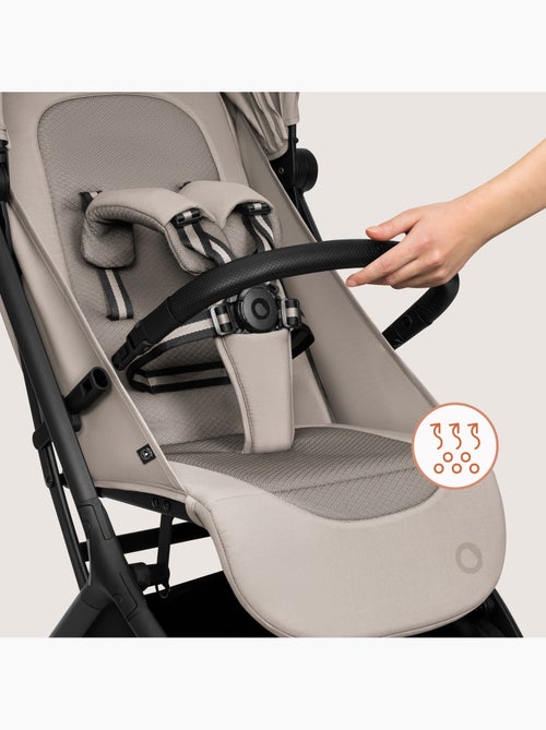 Poussette 3en1 LIONELO Sia - Ultra légère - Pack compacte - Nacelle - Siège auto - Accessoires - Kiabi Poussette 3en1 LIONELO Sia - Ultra légère - Pack compacte - Nacelle - Siège auto - Accessoires - Kiabi