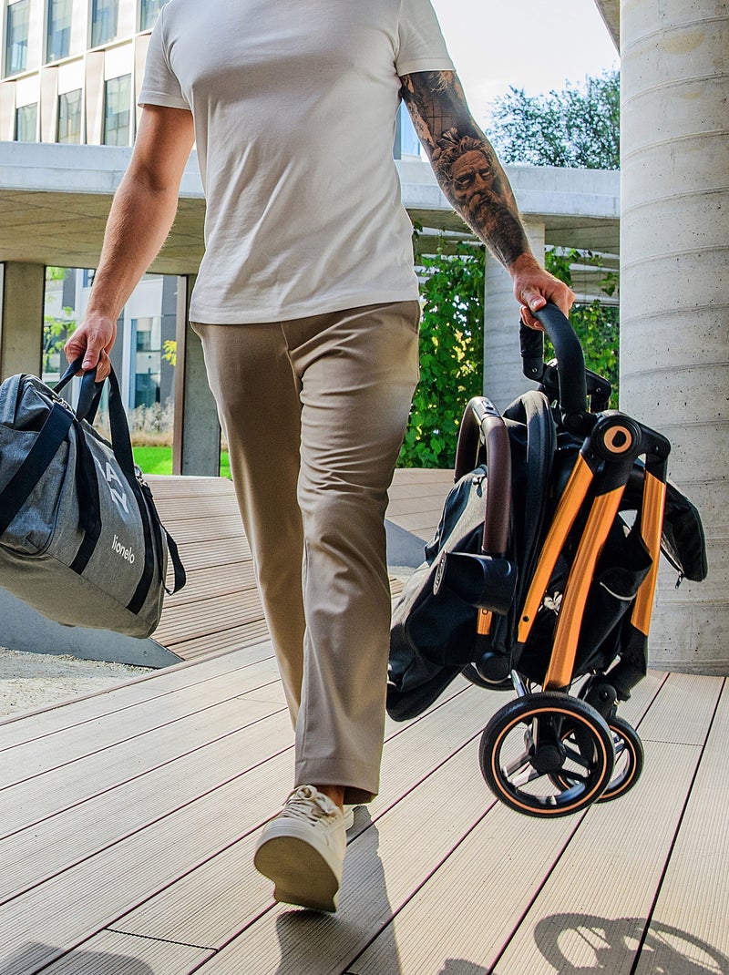 Poussette compacte LIONELO Ingrid - Amortissements - Jusqu'à 22 Kg - Légère & pliable Noir Vert Noir - Kiabi