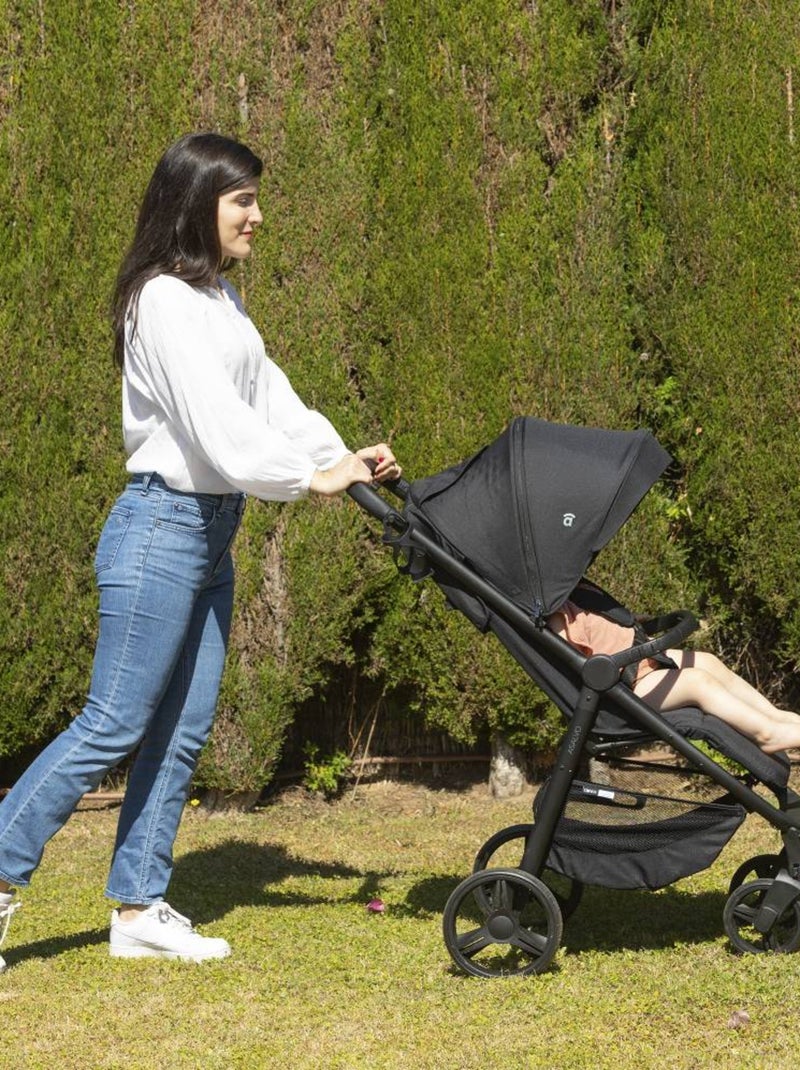 Poussette tout terrain compacte inclinable - Iconic Noir - Kiabi