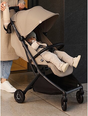 Poussette ultra-compacte LIONELO Sia - Ultra légère: 5,9 kg - Compatible avion - Moustiquaire