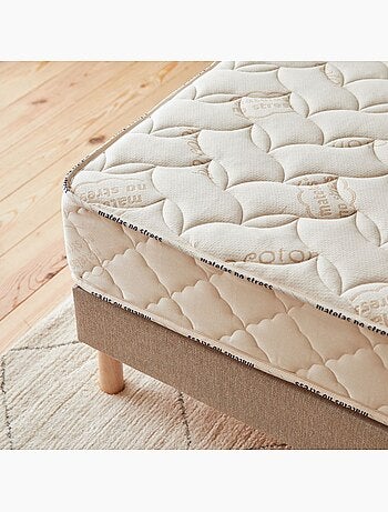 Privilège moelleux : matelas 100% latex naturel. 7 zones de confort - 21 cm
