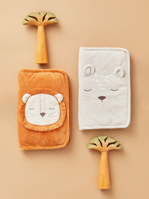 Protège carnet de santé Babou en Veloudoux, caramel Noukie's - Kiabi