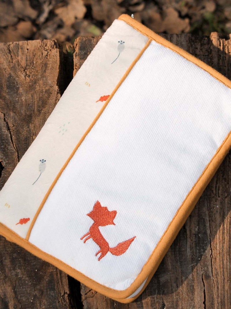 Protège carnet de santé Cache-cache en forêt Blanc - Kiabi