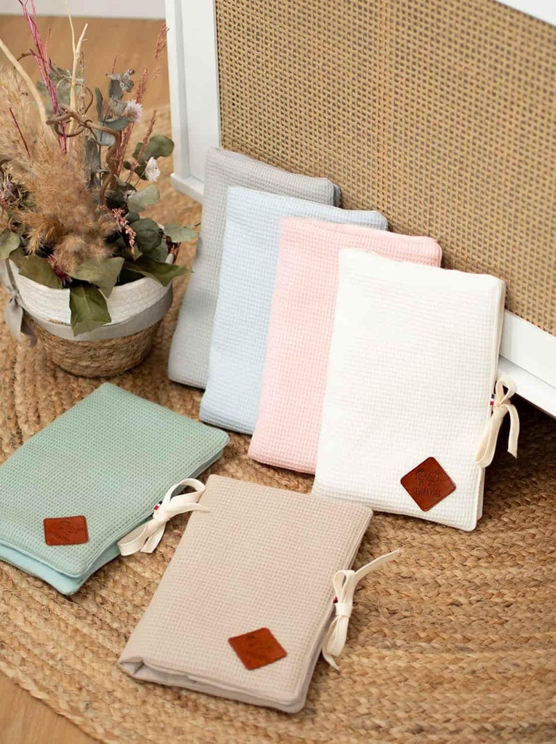 Protège carnet de santé en Nid d'abeille SEVIRA KIDS Beige - Kiabi