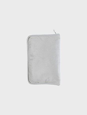 Protège carnet de santé fausse fourrure verte - Fluffy Noukie's
