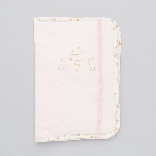 Protege Carnet De Sante Bebe Fille Rose Kiabi 6 00