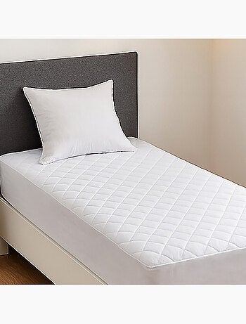 Protège matelas 100 % polyester quilte