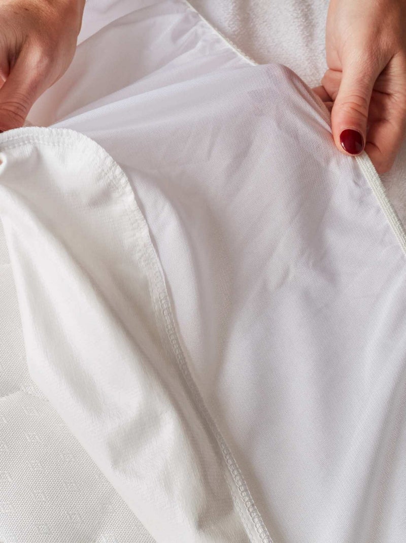 Protège matelas anti-acariens spécial cododo blanc - Kiabi