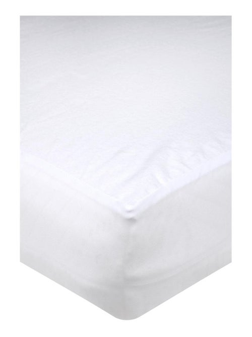 Protege matelas bebe en molleton 60 x 120 cm Carlyne - Kiabi Protege matelas bebe en molleton 60 x 120 cm Carlyne - Kiabi