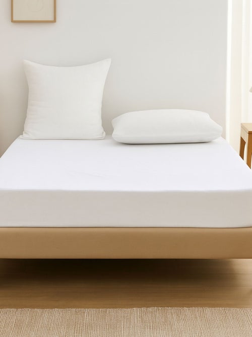 Protège matelas imperméable face éponge Anti Acarien - Kiabi Protège matelas imperméable face éponge Anti Acarien - Kiabi