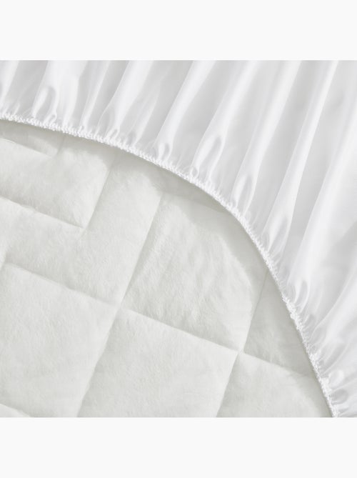 Protège-matelas Matelassé avec Bonnet Élastique 32 cm - Kiabi