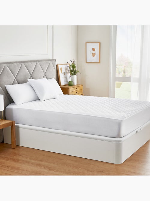 Protège-matelas Matelassé en Microfibre - Anti-acariens et Respirant (jusqu'à 32 cm) - Kiabi Protège-matelas Matelassé en Microfibre - Anti-acariens et Respirant (jusqu'à 32 cm) - Kiabi