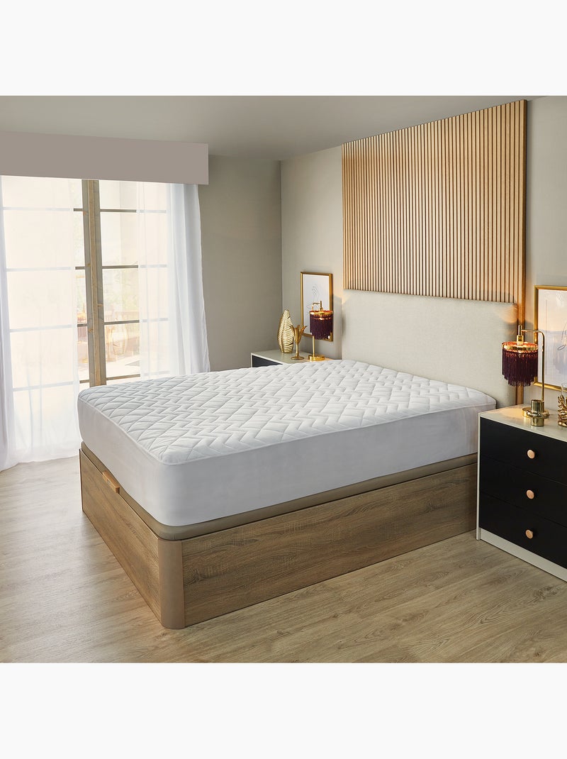 Protège-matelas Matelassé Thermorégulateur Pour Matelas jusqu'à 45 cm Blanc - Kiabi