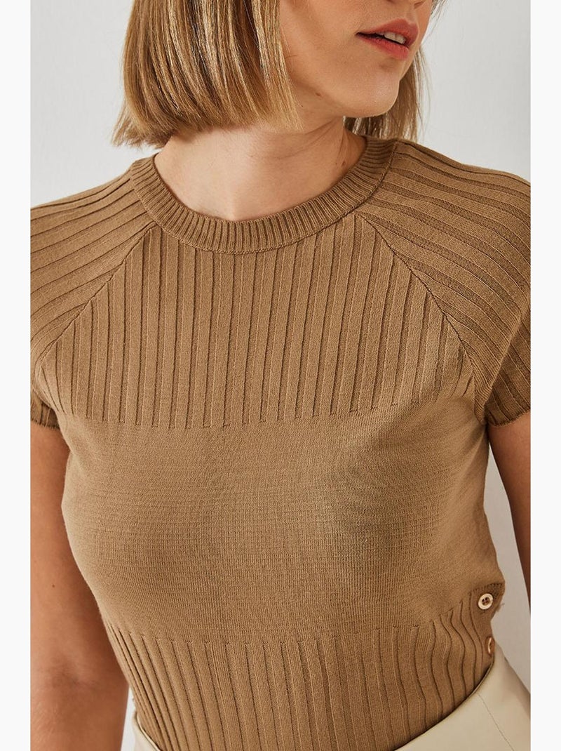 Pull à boutons latéraux lucci Camel - Kiabi