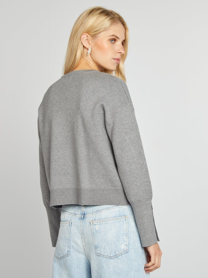 Pull à col rond avec boutons aux manches Gris - Kiabi