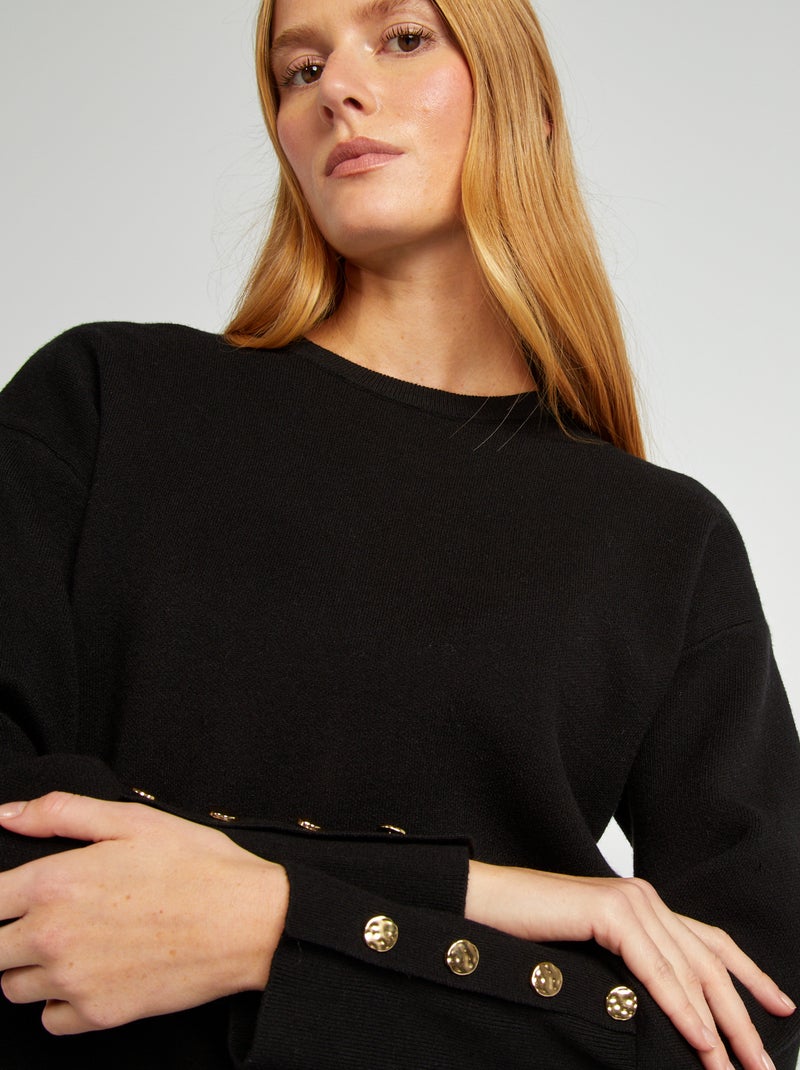 Pull à col rond avec boutons aux manches noir - Kiabi